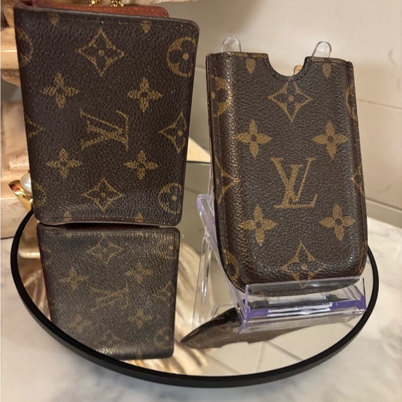 Bundle ~ 2 Louis Vuitton Iconic Monogram Card Cases Single Pocket + Bifold EUC - Picture 3 of 16